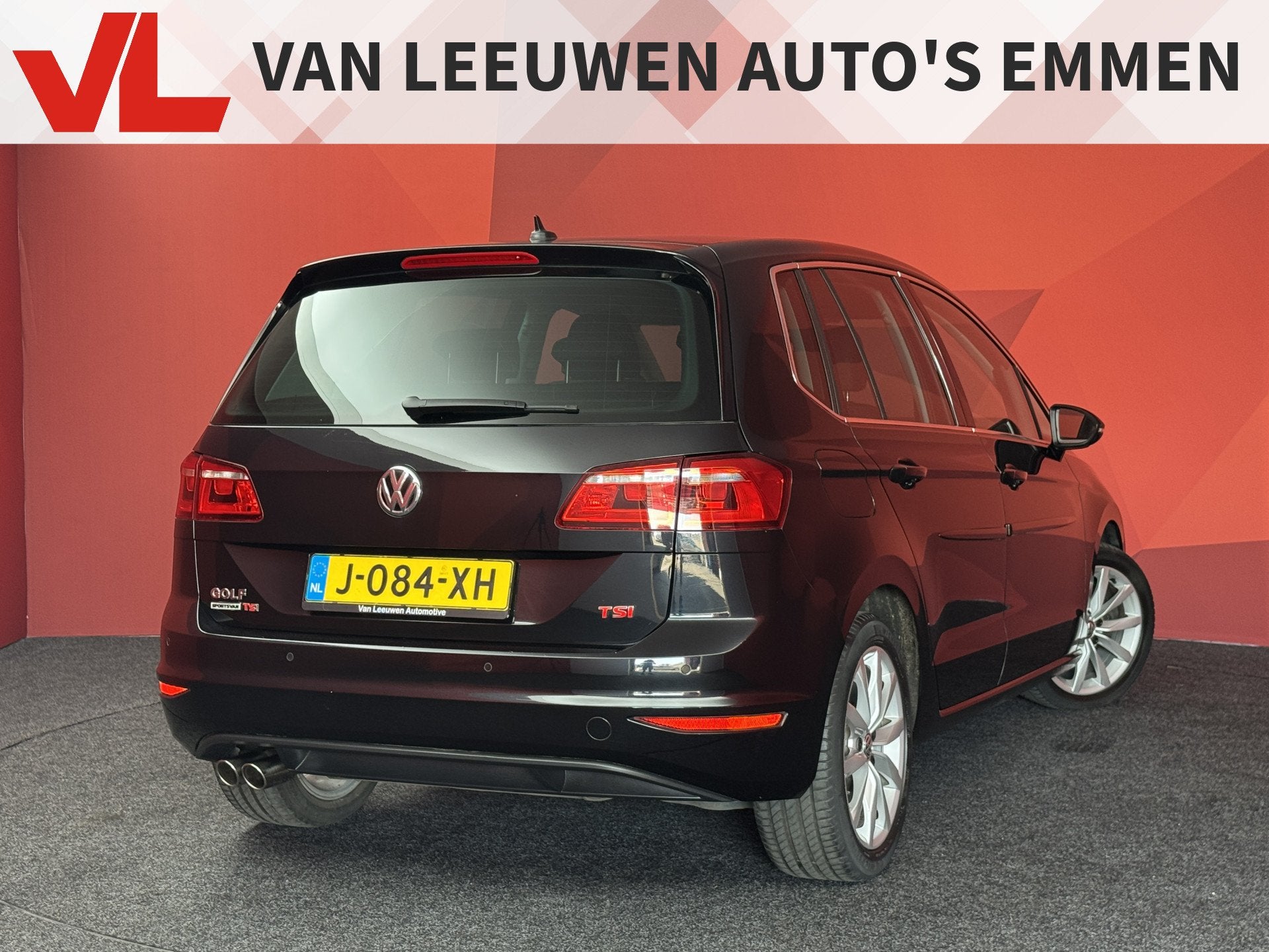 Volkswagen Golf Sportsvan 1.4 TSI Connected Series | Nieuw b, Gebruikt, 4 cilinders, 1283 kg, Zwart