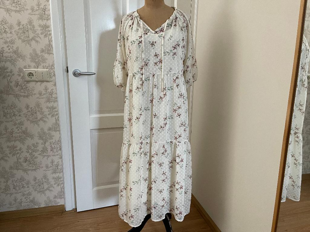 Mooie zomerse Levi’s jurk, bloemenprint, mt M, zgan, Maat 38/40 (M), Overige kleuren, Ophalen of Verzenden, Zo goed als nieuw