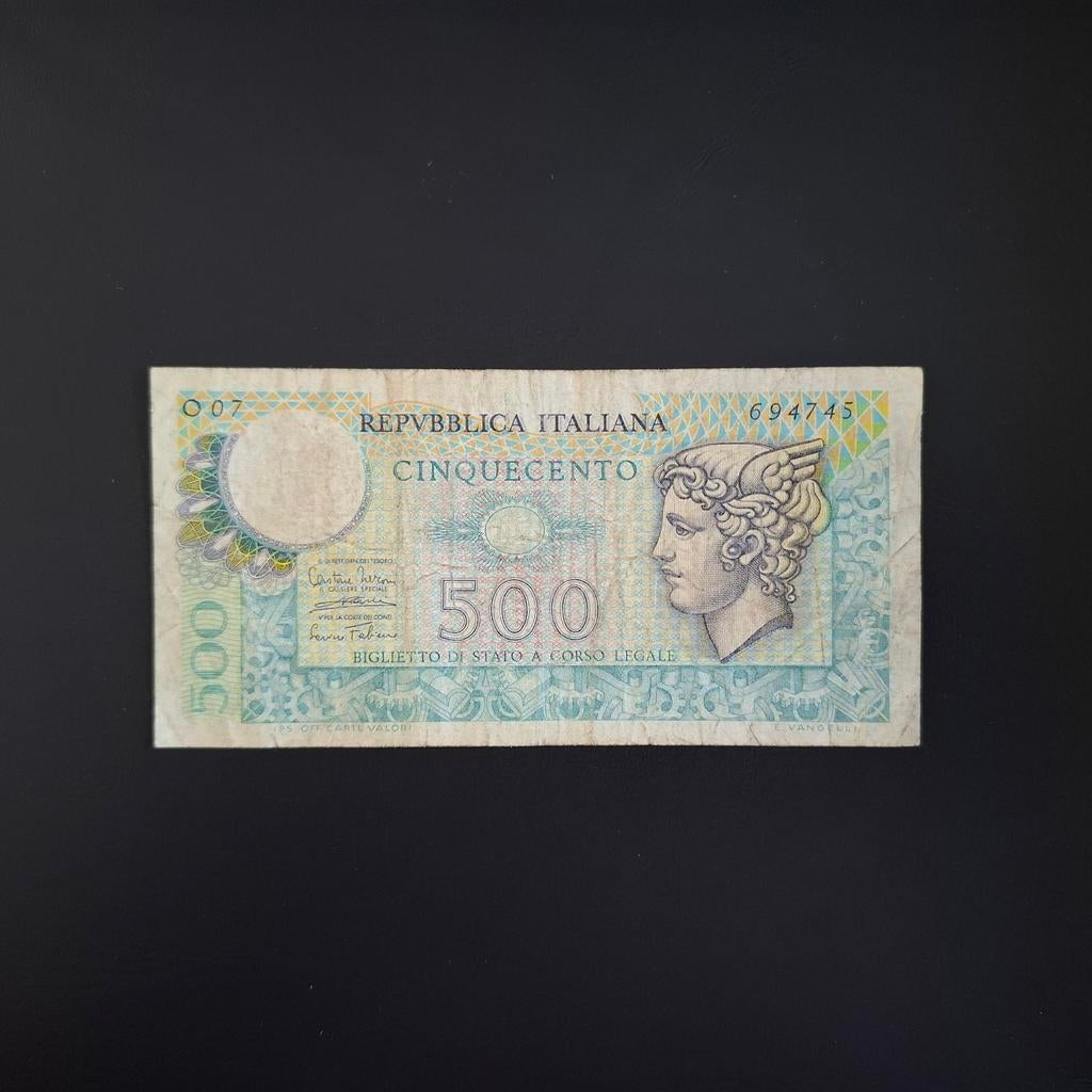 500 lira Italië #066, Postzegels en Munten, Bankbiljetten | Europa | Niet-Eurobiljetten, Verzenden, Italië, Los biljet