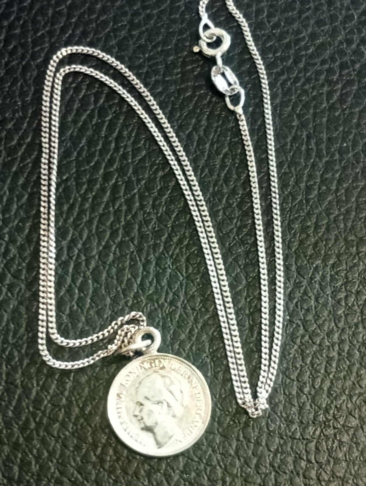 Zilveren ketting (925) met Wilhelmina 1941 10 cent munt hang, Met hanger, Gebruikt, Ophalen of Verzenden, Zilver