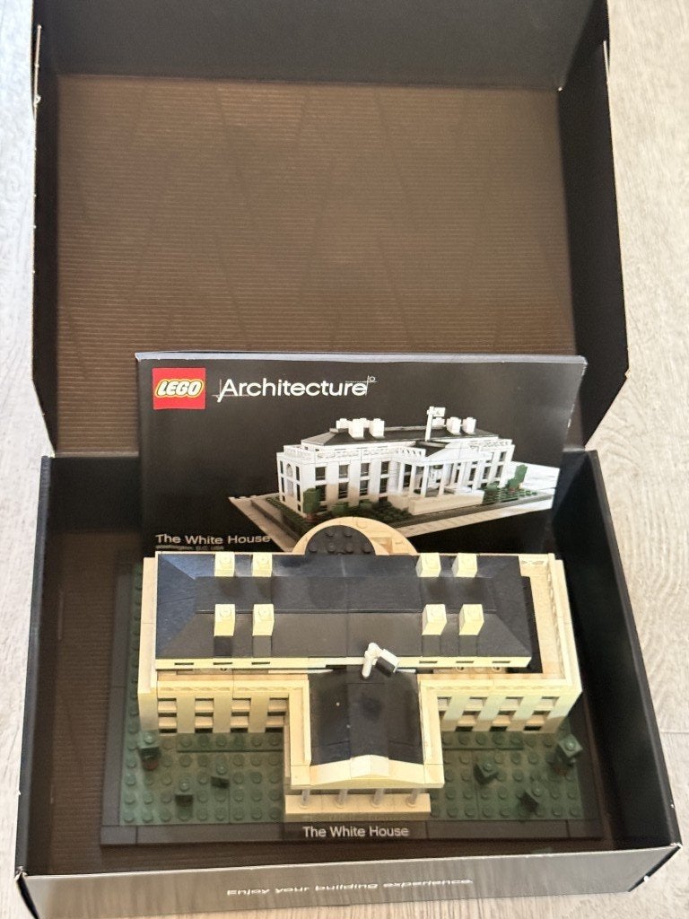 Lego - Architecture - 21006 - The White House, Kinderen en Baby's, Speelgoed | Duplo en Lego, Lego, Nieuw, Architecture, Ophalen of Verzenden