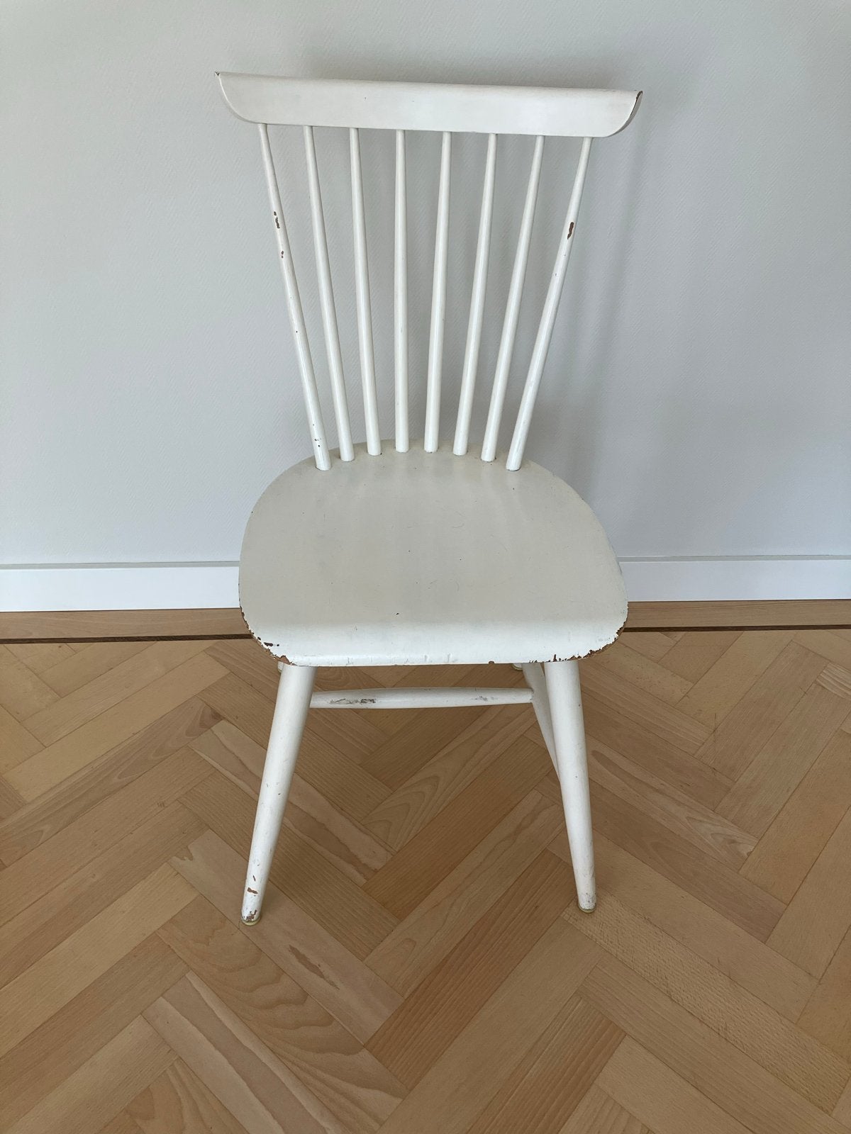Vintage Witte Spijlenstoel - Klassiek Design, Antiek en Kunst, Ophalen