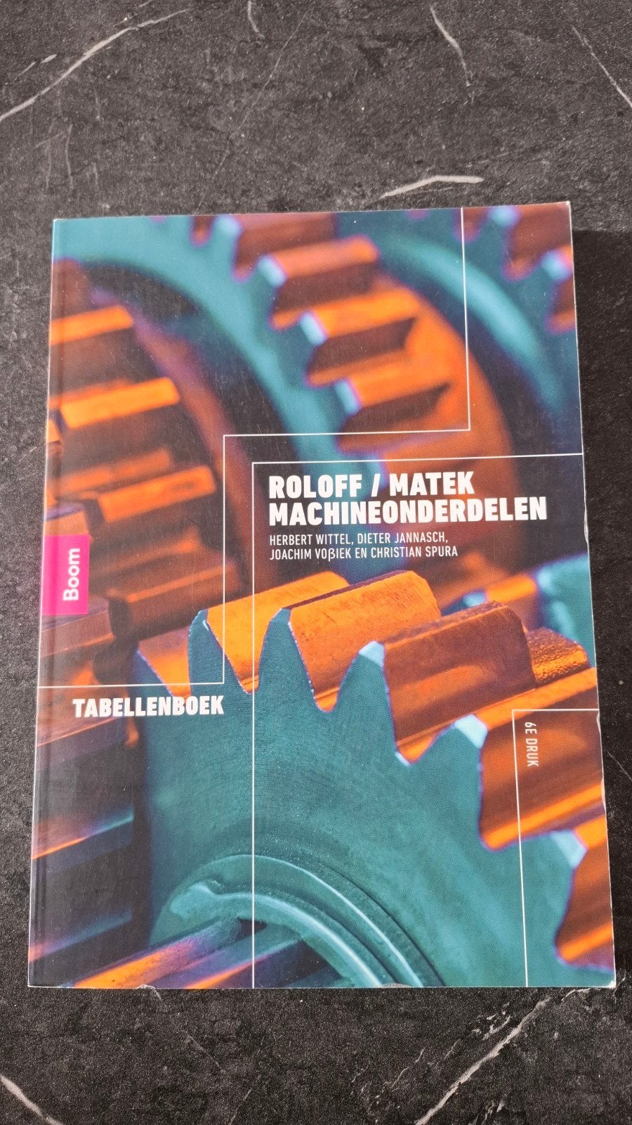 Roloff / Matek Machineonderdelen Tabellenboek 6e druk, Herbert Wittel, Dieter Jannasch, Joachim Voßiek, Christian Spura, Zo goed als nieuw