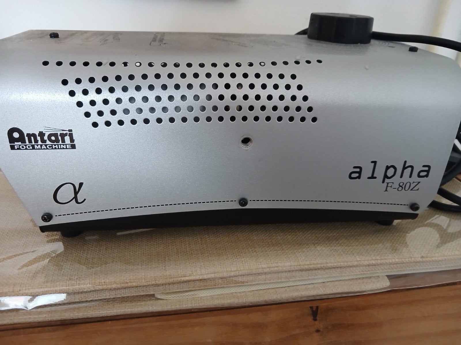 Antari Alpha F-80Z Rookmachine met vloeistof, Ophalen, Gebruikt, Rookmachine