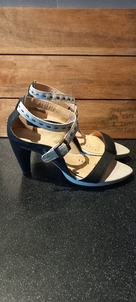 Terra Planet sandalet maat 39 zgan, Overige kleuren, Zo goed als nieuw, Terra Planet, Sandalen of Muiltjes