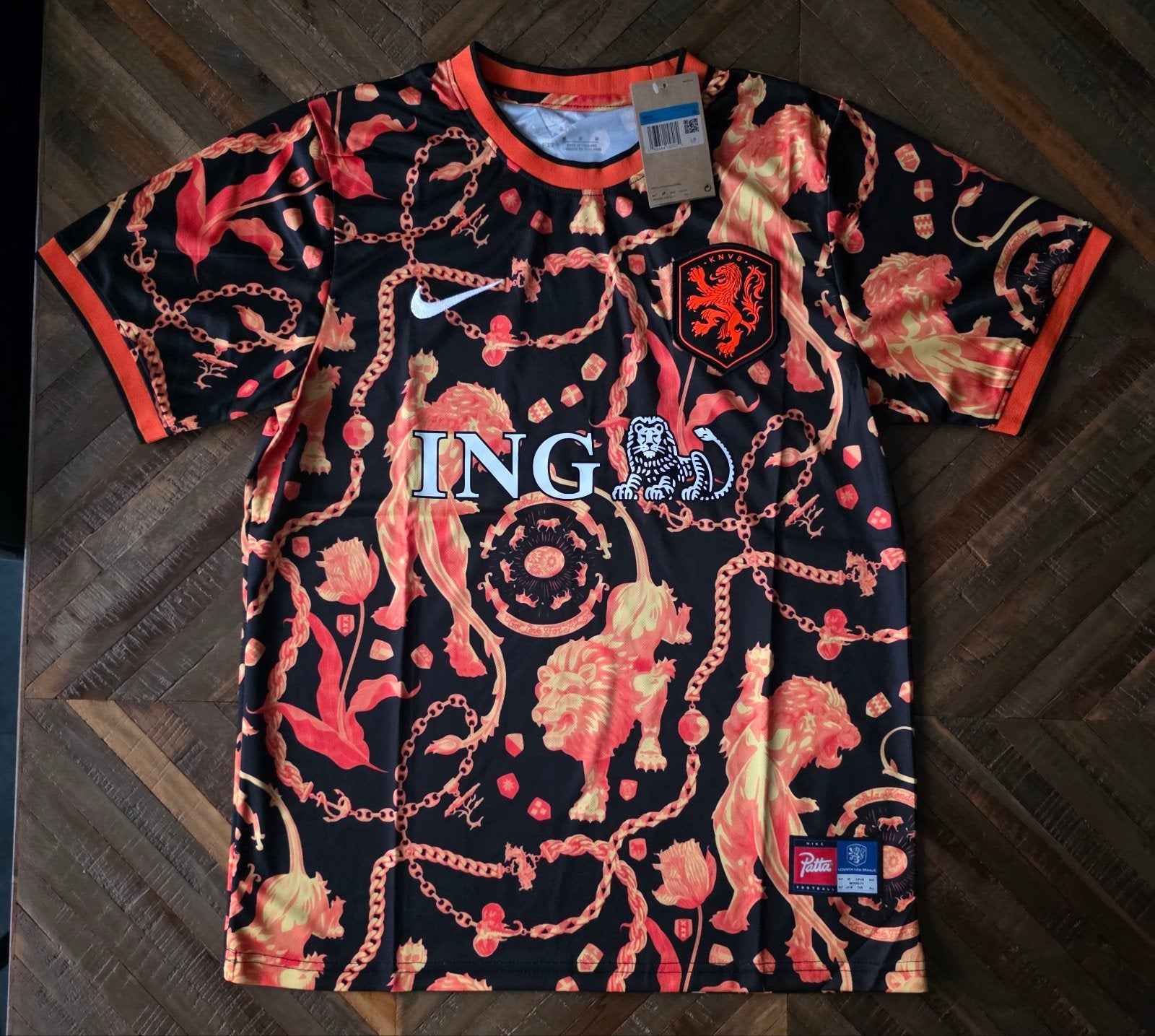 Nederlands elftal inloop shirt maat M, Kleding | Heren, Sportkleding, Maat 48/50 (M), Zwart, Nieuw, Ophalen of Verzenden