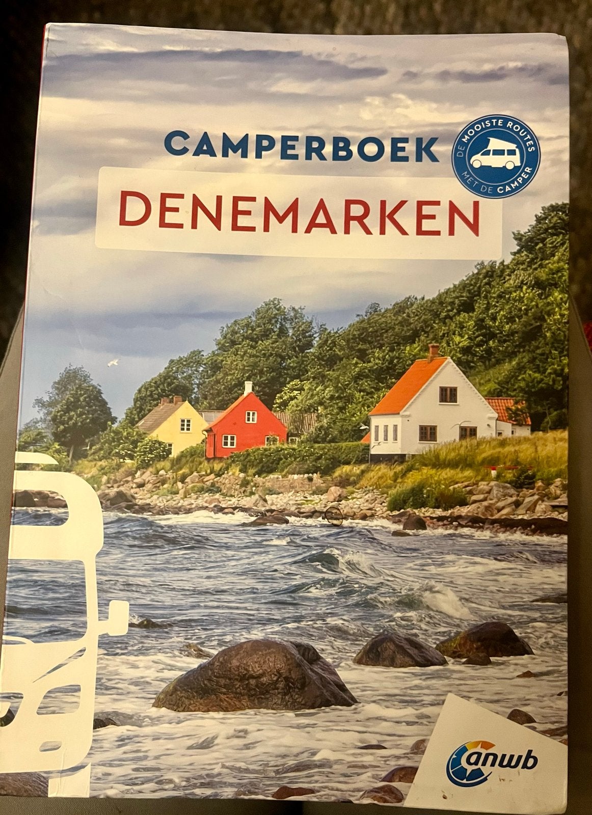 ANWB Camperboek Denemarken - Zo goed als nieuw, Europa, Ophalen of Verzenden, Zo goed als nieuw, Reisgids of -boek