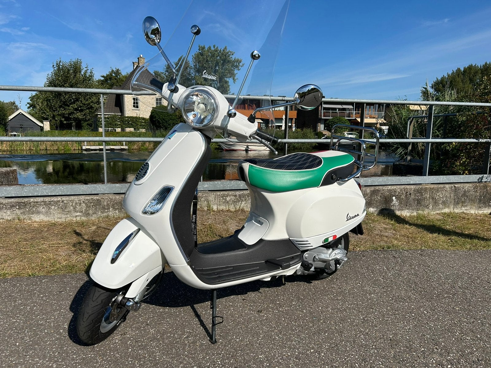 Fabrieksnieuwe Vespa LX50, Auto Tuning Rotterdam ATR, Zo goed als nieuw, Benzine, Rotterdam