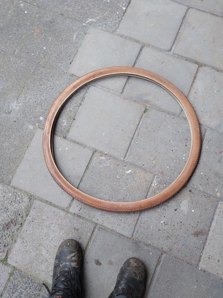 Tk oldtimer band 28x1,5 spekband?, Fietsen en Brommers, Fietsonderdelen, Ophalen of Verzenden, Band