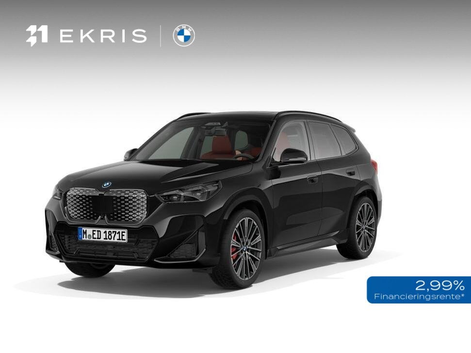 BMW iX1 xDrive30 M Sport Edition | High Executive | M Sportp, Automaat, 467 km, Zwart, 67 kWh