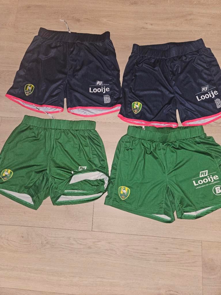 ADO Den Haag voetbalbroekjes vrouwen., Ophalen of Verzenden, Zo goed als nieuw, Shirt