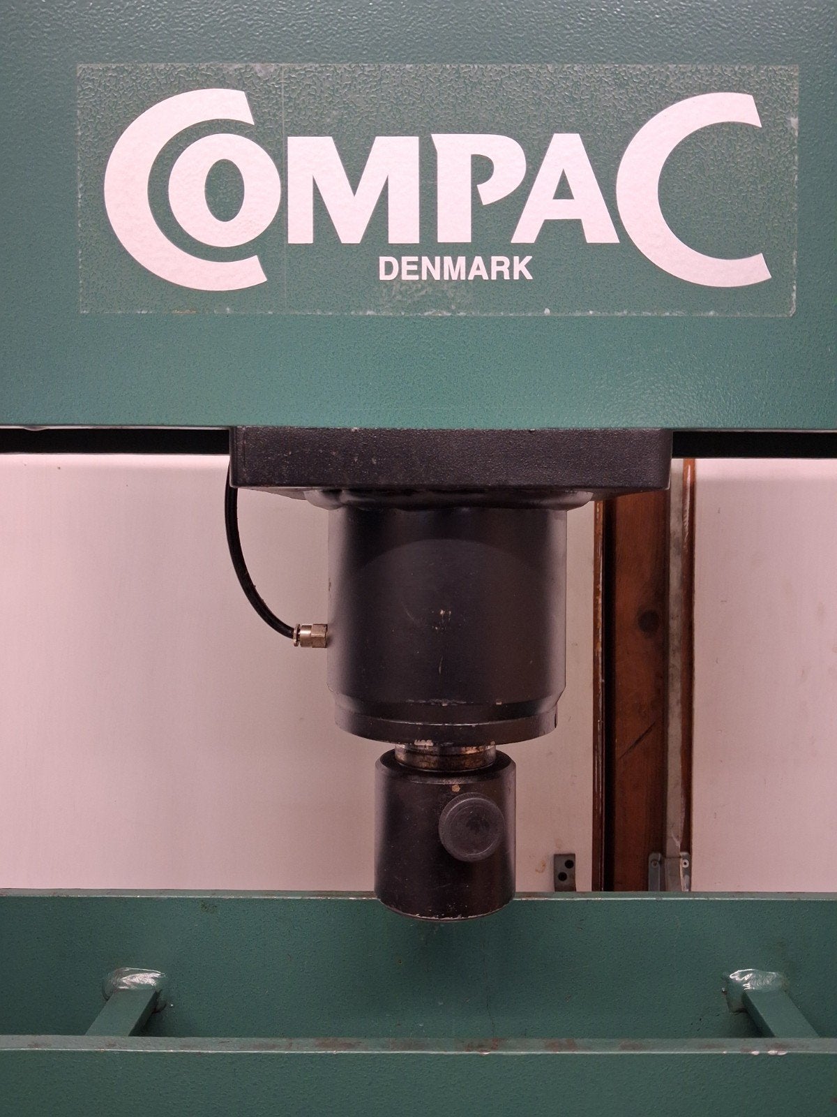 Compac Hydraulische Werkplaatspers FP25G6, Ophalen, Zo goed als nieuw