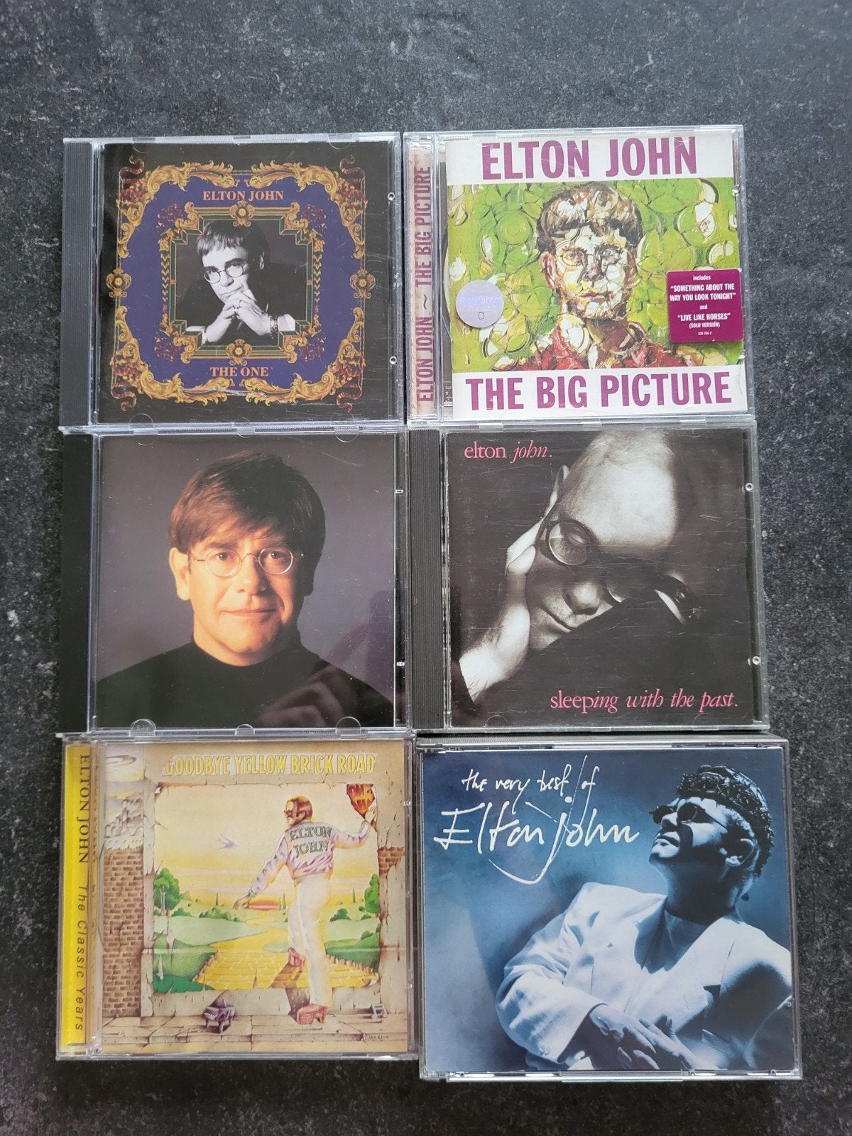 Elton john 8 cd's , fatbox + 7 singles partij collectie, Ophalen of Verzenden, Gebruikt