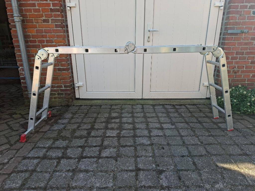 Nette vouwladder/ knikladder/ vouwtrap 4x3 spots!, Doe-het-zelf en Verbouw, Ladders en Trappen, Gebruikt, Ophalen of Verzenden