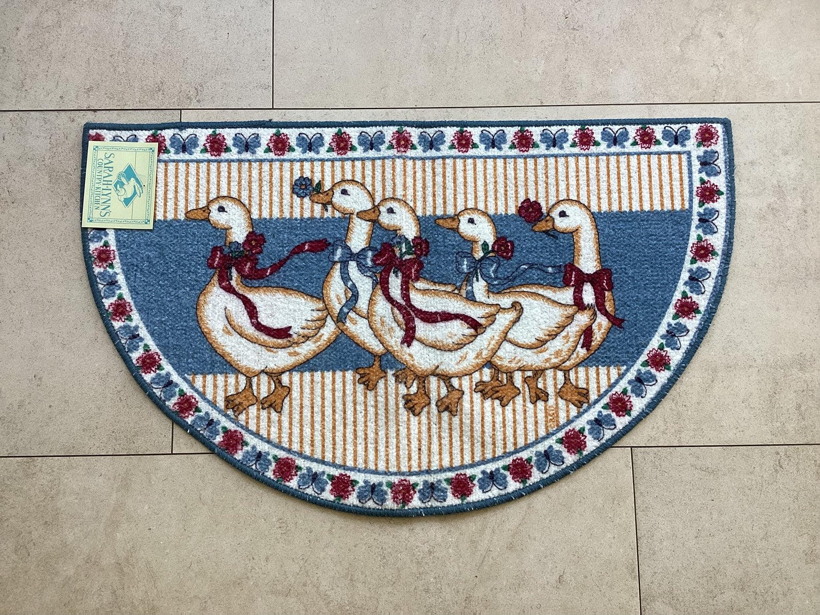 Mooi nieuw SARAH-LYNN’S vloer-/tafelkleed met antislip, Ophalen of Verzenden, Nieuw