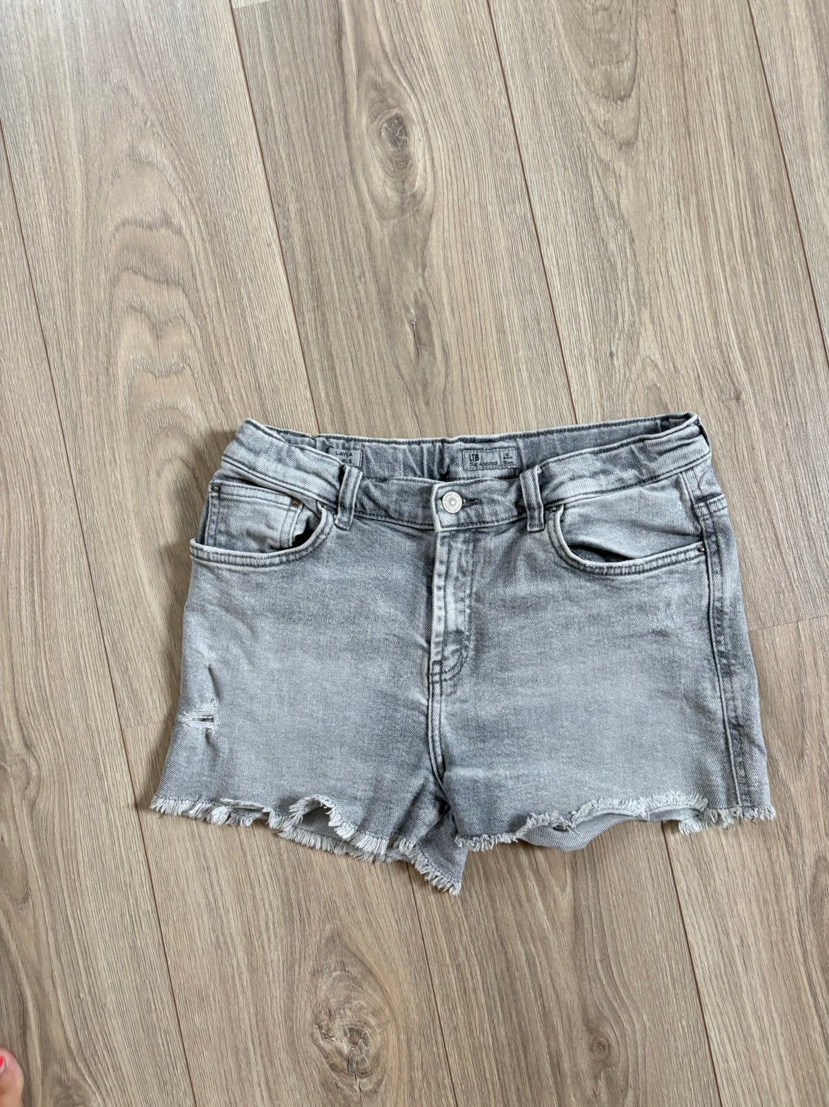Heel mooi LTB spijkershort - maat 176, Ophalen of Verzenden, Zo goed als nieuw, Meisje, Broek