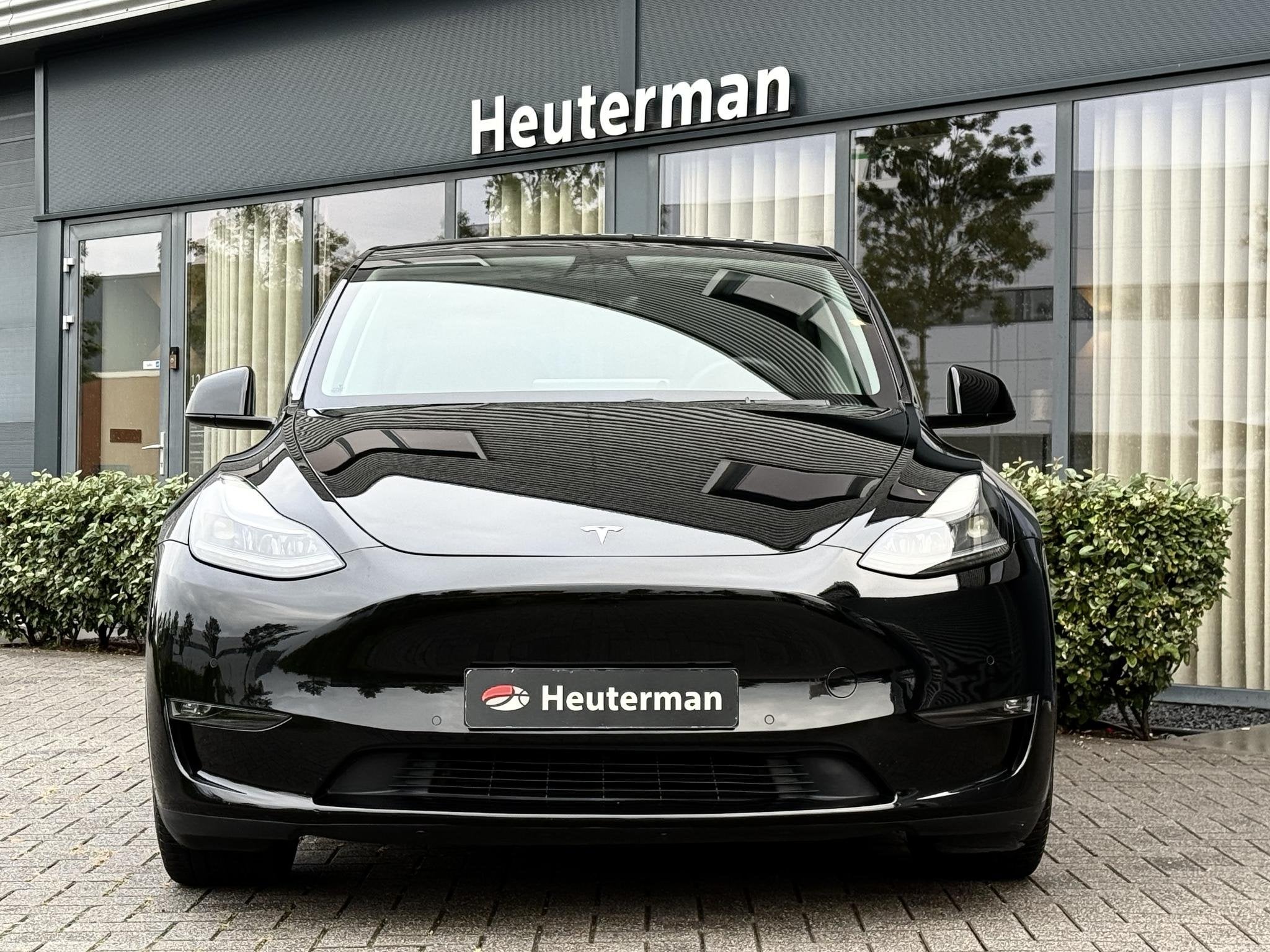 Foto 6 van Tesla Model Y Performance AWD/Pano/Autopilot