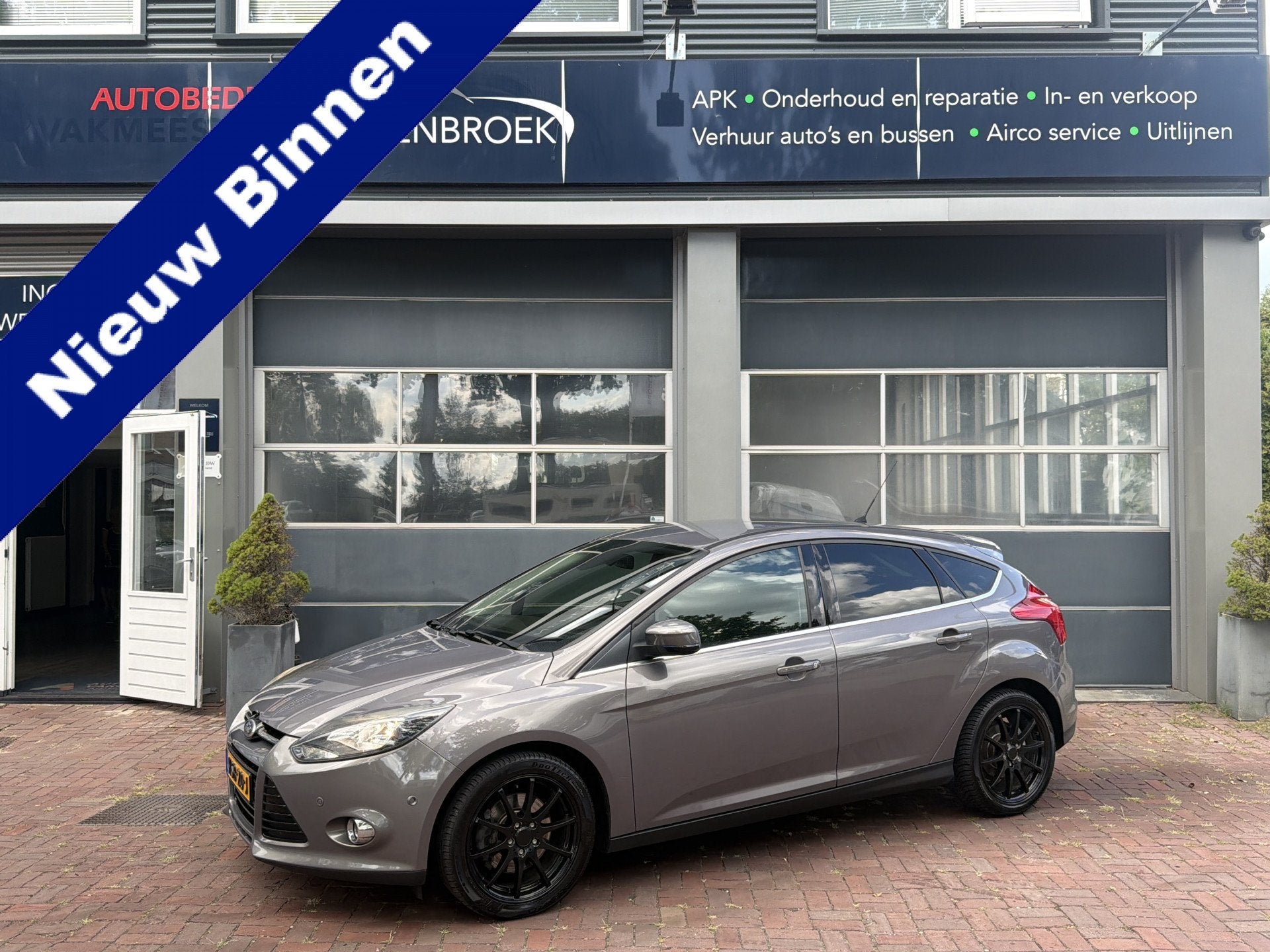Ford Focus 1.6 EcoBoost Titanium Pdc,Navi,17Inch,Cv Bj 2014, Stof, Gebruikt, Zwart, 4 cilinders