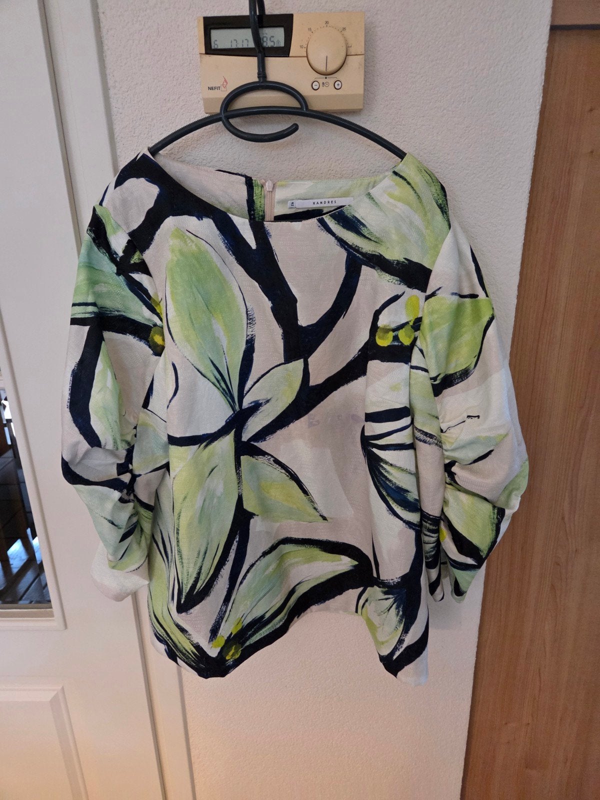 Blouse van Xandres maat 42.

Met 3/4 mouw., Xandres, Verzenden, Zo goed als nieuw, Maat 42/44 (L)