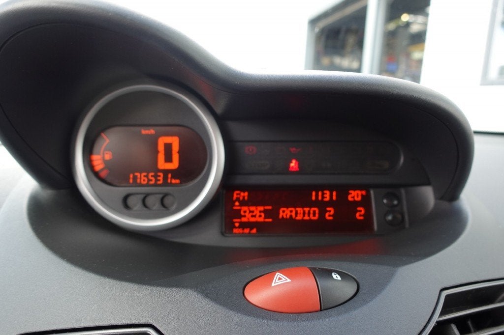 Renault TWINGO 1.2-16V COLLECTION Airco, Twingo, Gebruikt, 4 cilinders, 4 stoelen