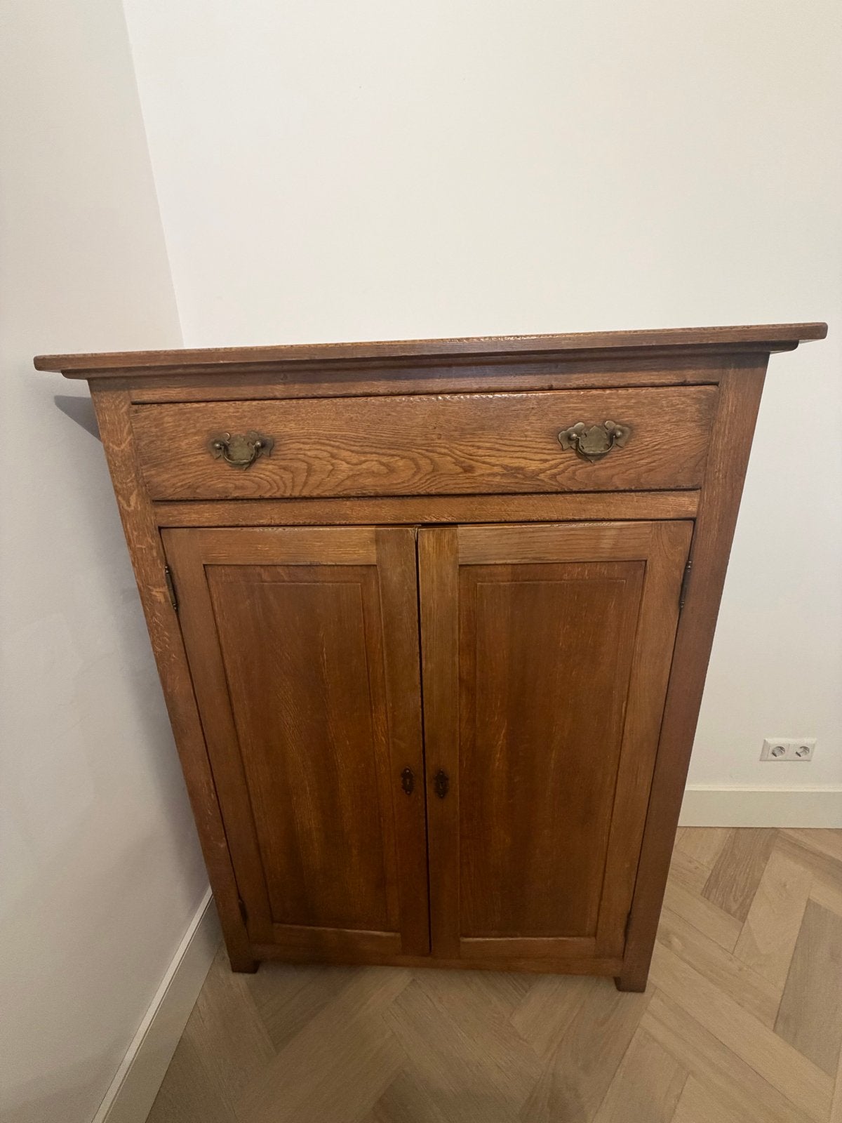 Eikenhouten commode met lade en verstelbare planken, Ophalen