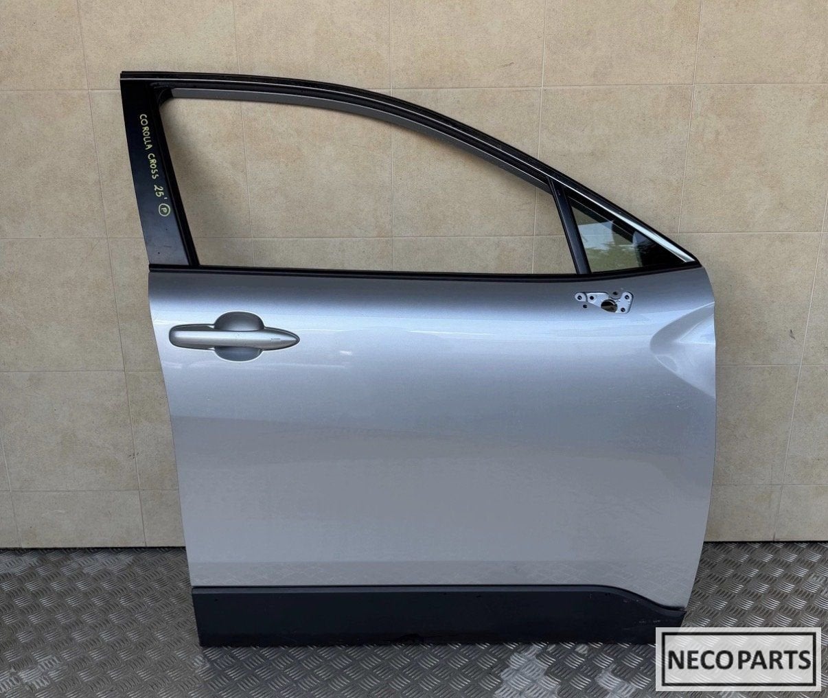 TOYOTA COROLLA CROSS PORTIER DEUR RECHTS ORIGINEEL COMPLEET, Gebruikt, -, Ophalen of Verzenden, Toyota