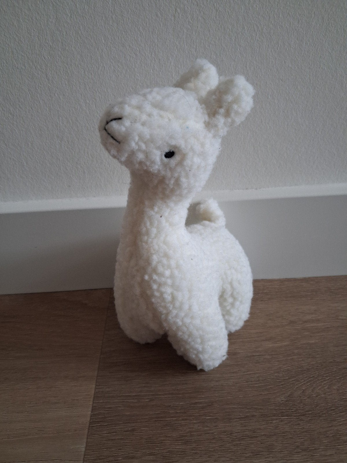 Knuffel Jollein lama alpaca wit 19 cm L1553, Kinderen en Baby's, Speelgoed | Knuffels en Pluche, Ophalen of Verzenden, Zo goed als nieuw