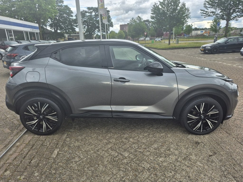 Nissan Juke 1.0 DIG-T N-Design (7X OP VOORRAAD) (bj 2023), Auto's, Nissan, Voorwielaandrijving, 12 maanden, Bedrijf, Handgeschakeld