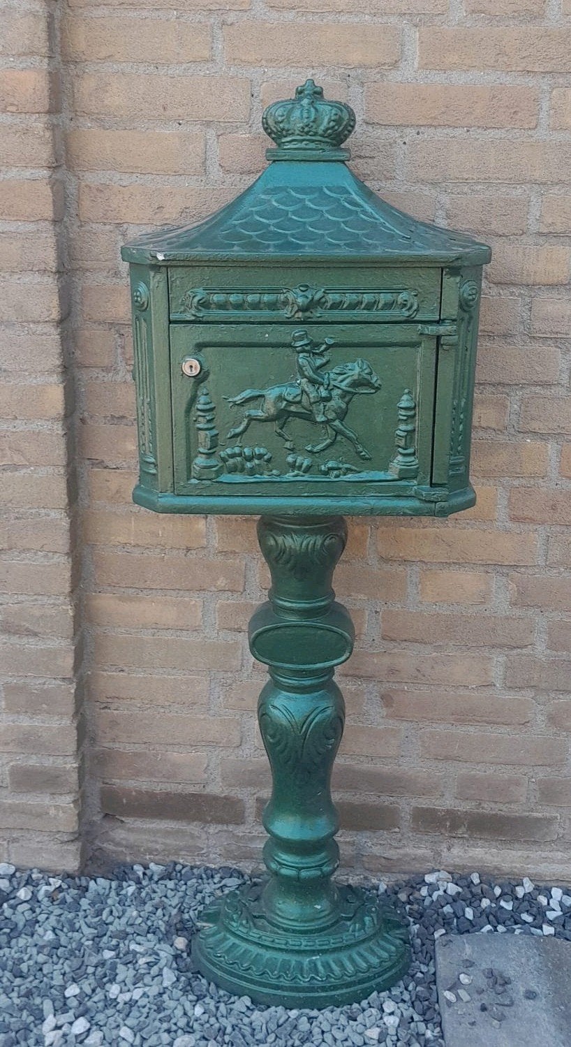 Gietijzeren brievenbus op voet - Groen, Ophalen, Groen, Gebruikt, Klassiek