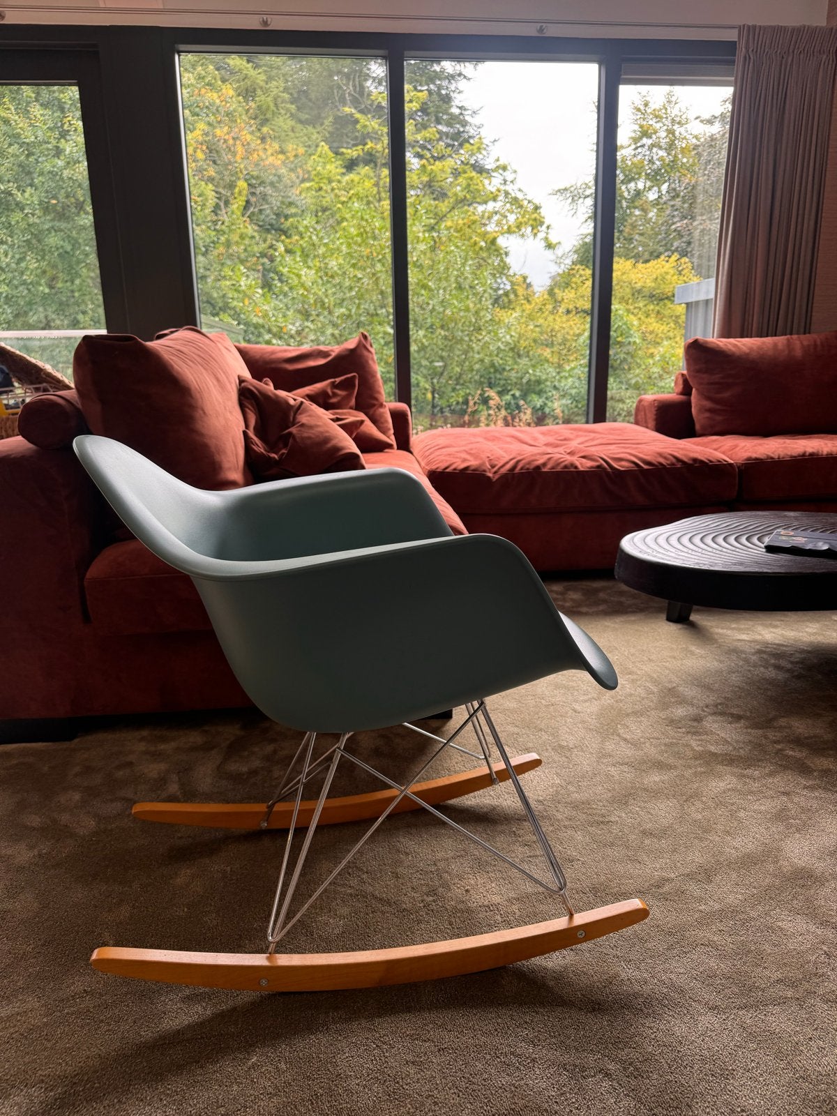 Vitra Eames Armchair RAR Schommelstoel, Ophalen, Blauw, Zo goed als nieuw, Eén