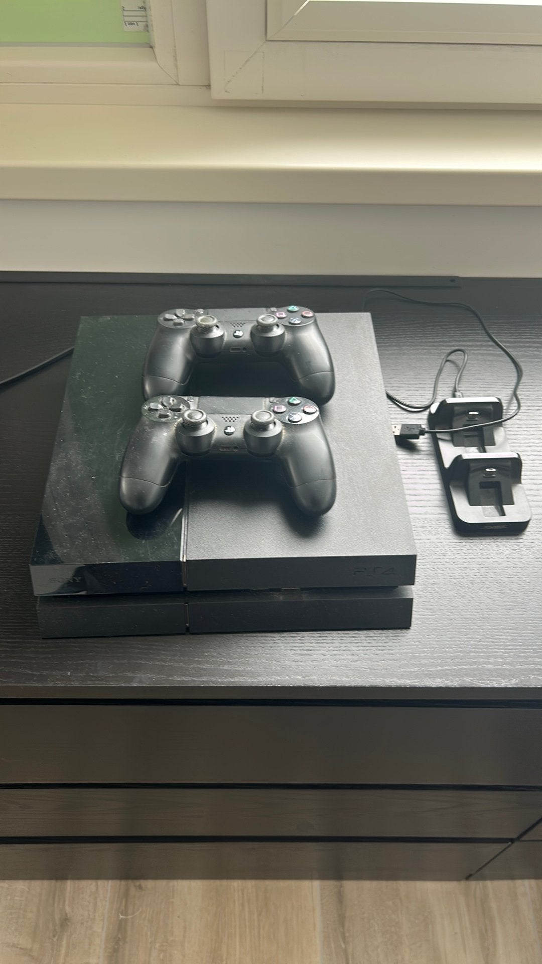 Ps4, Spelcomputers en Games, Ophalen of Verzenden, Gebruikt, Met 2 controllers, Original