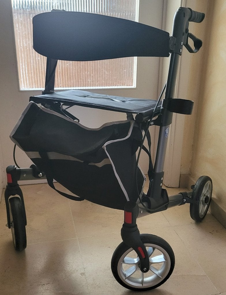 VERMEIREN Rollator Quava *** ZO GOED ALS NIEUW ***, Diversen, Ophalen of Verzenden, Opvouwbaar, Zo goed als nieuw