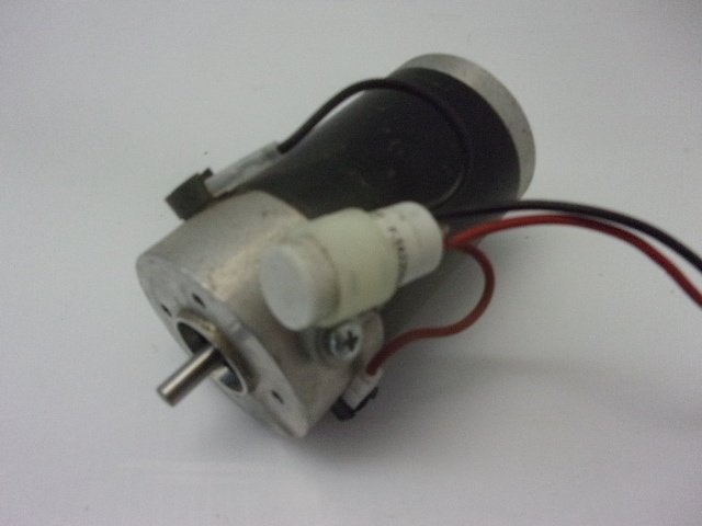 M.A.E. motor SERIE 500 , gelijkstroom DC., Hobby en Vrije tijd, Elektronica-componenten, Ophalen of Verzenden, Gebruikt
