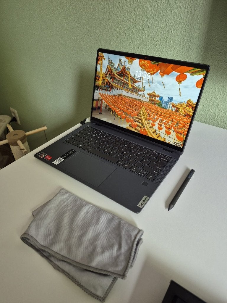 Lenovo Laptop Ideapad Flex 5 14ALC7 incl pen, Computers en Software, Ophalen, AMD Ryzen 5 5000-serie, 2 tot 3 Ghz, Qwerty