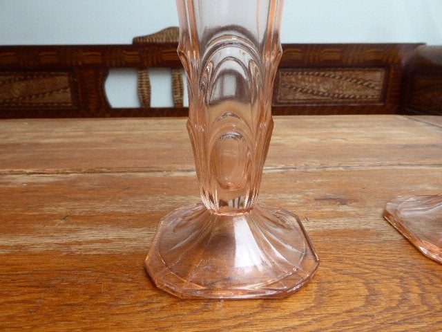 2 art deco persglazen vazen in rosaline, Ophalen of Verzenden