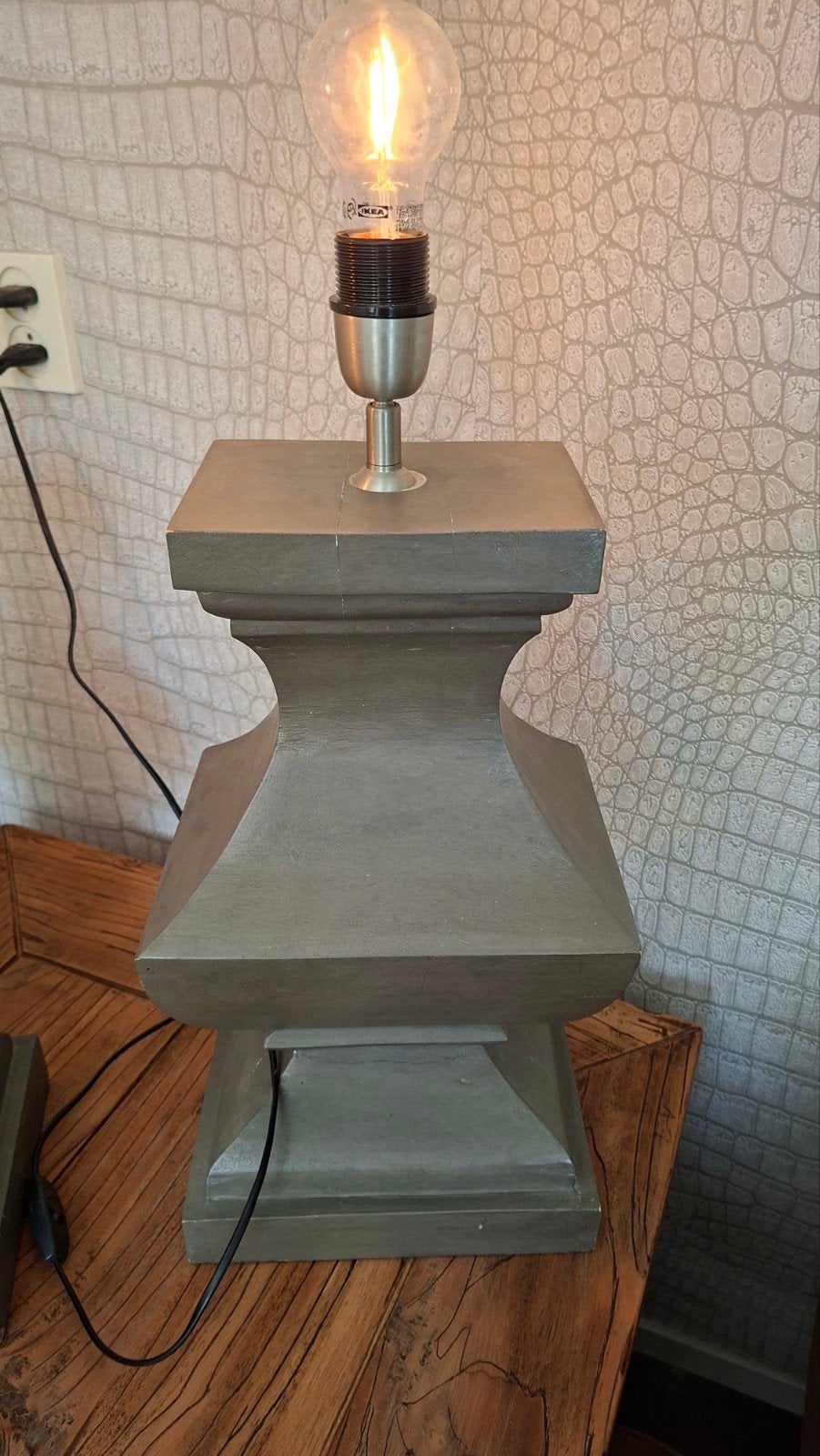 Robuuste lampenvoet 50 cm hoog, Huis en Inrichting, Ophalen, E27 (groot), Grijs, Schemerlamp