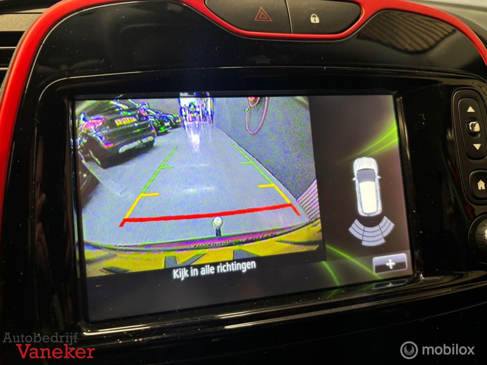 Renault Captur 0.9 TCe Helly Hansen|Dealer|Trekhaak, Voorwielaandrijving, Gebruikt, Zwart, Leder en Stof