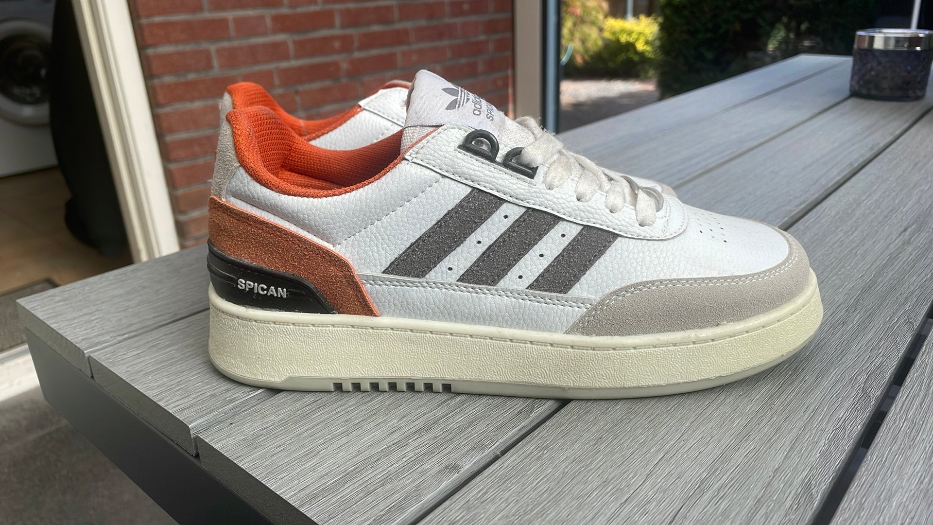 Adidas sneakers, Ophalen, Overige kleuren, Sportschoenen, Nieuw