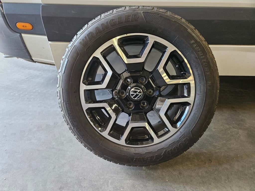 Nieuwe 20 inchAmarok velgen Goodyear banden (steek 139.7), Ophalen, Bestelwagen, Banden en Velgen, Nieuw