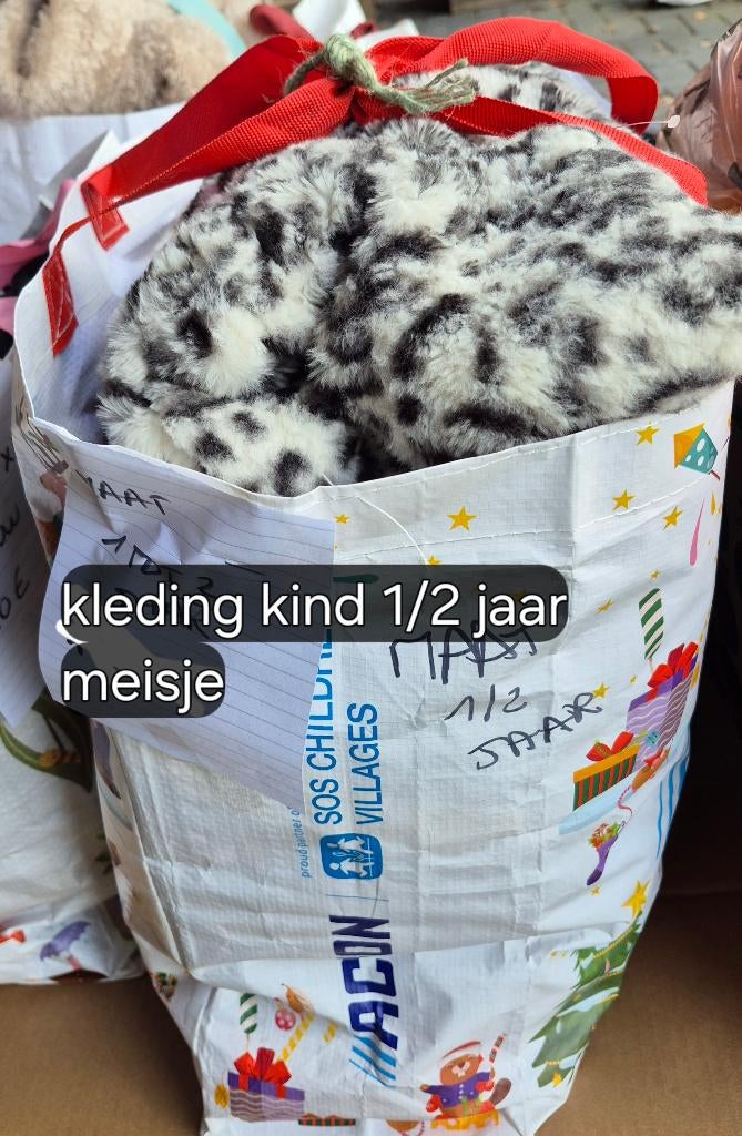 kleding kind meisje 1/ 2 jaar, Ophalen, Zo goed als nieuw