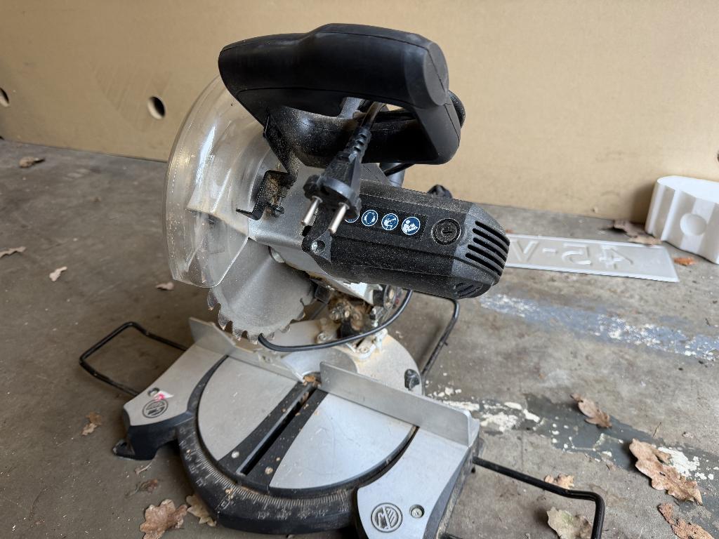 Scheppach HM80L afkort- en verstekzaag, Ophalen, Gebruikt, Scheppach, Afkortzaag
