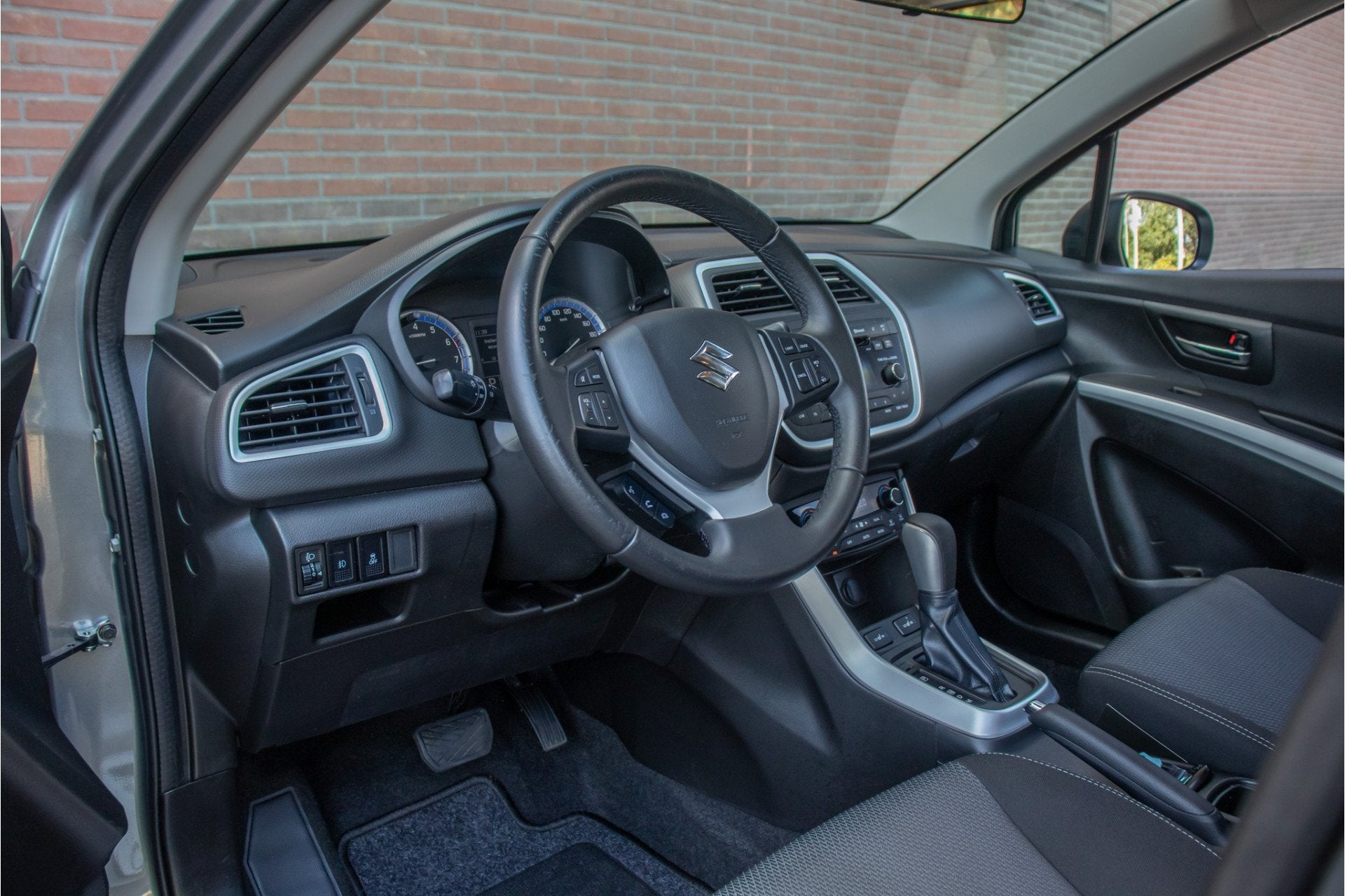 Suzuki S-Cross 1.6 Automaat Comfort, Stoelverwarming, Trekha, Stof, Gebruikt, Euro 6, 4 cilinders