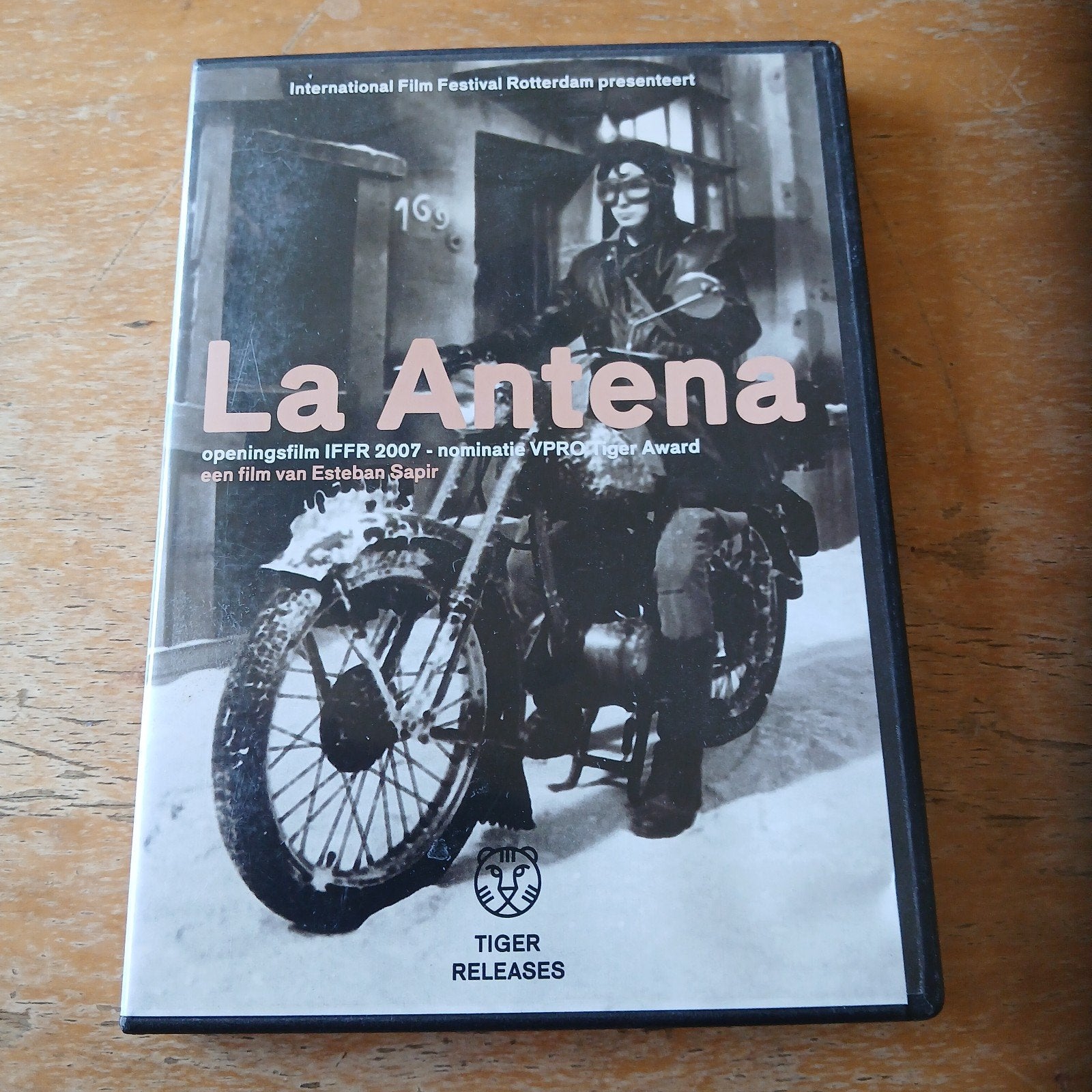 La Antena DVD - IFFR 2007 openingsfilm, Alle leeftijden, Ophalen of Verzenden, Gebruikt, Inclusief doosje