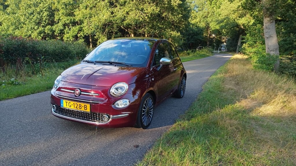 Fiat 500 Twinair Turbo 80pk 2018 Rood, Voorwielaandrijving, Dealer onderhouden, Leder en Stof, 905 kg