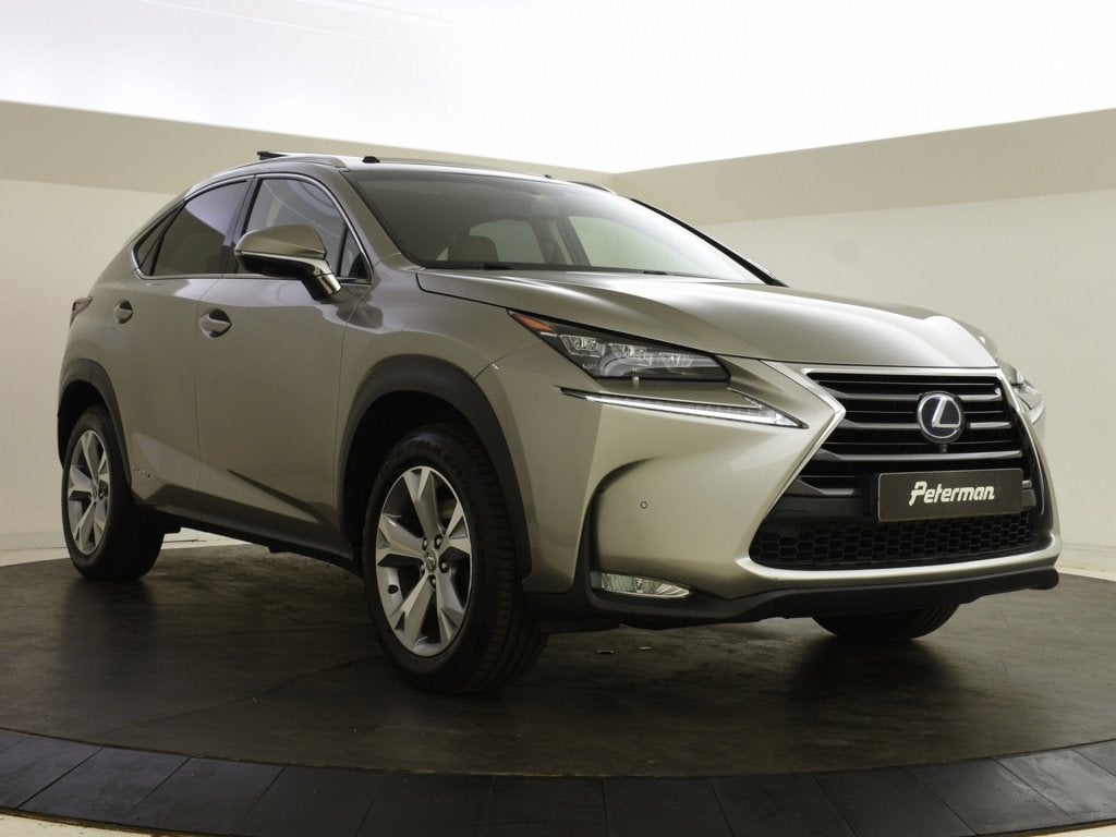 Lexus NX 300h AWD Luxury Line | Schuifdak | Mark Levinson |, Automaat, Gebruikt, Euro 6, 1760 kg