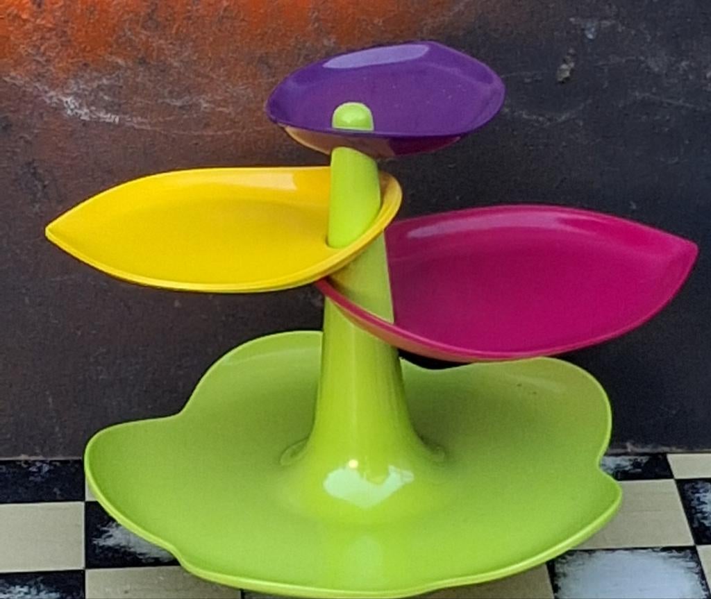 Etagère.  ZAK! DESIGNS. Vintage look.  25 cm., Ophalen, Zo goed als nieuw