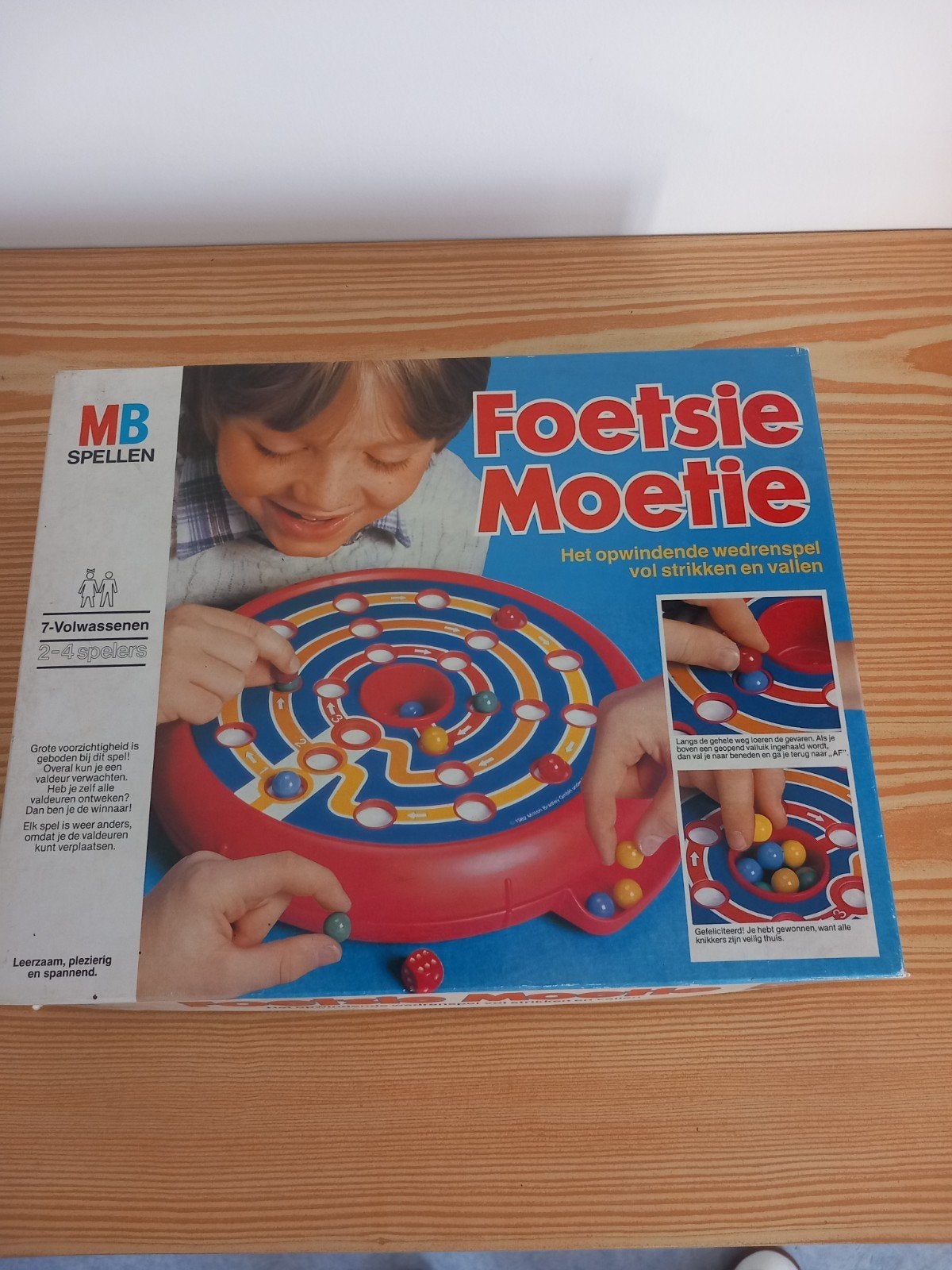 Foetsie Moetie MB Spellen - Wedrenspel, Drie of vier spelers, Ophalen of Verzenden, Gebruikt, MB Spellen