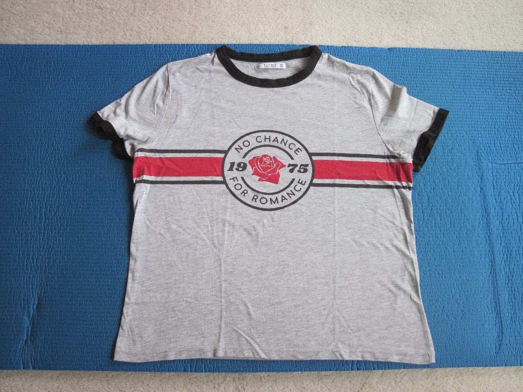 Pull & Bear t-shirt, Meisje, Ophalen of Verzenden, Zo goed als nieuw, Shirt of Longsleeve