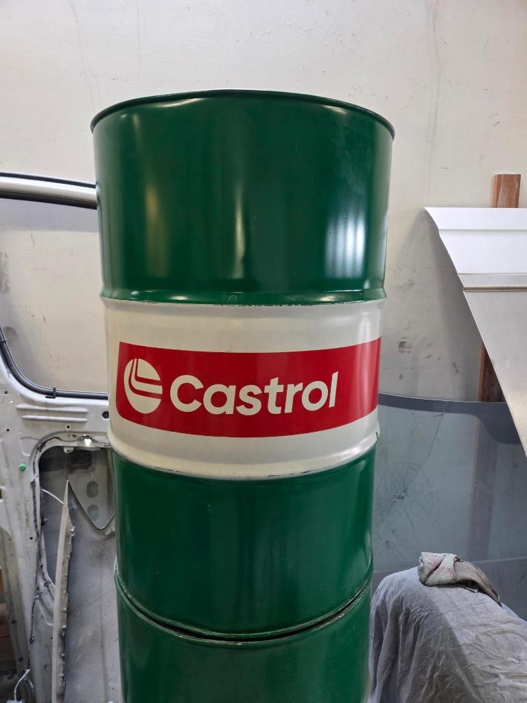 Lege Castrol Vaten, Ophalen, Zo goed als nieuw