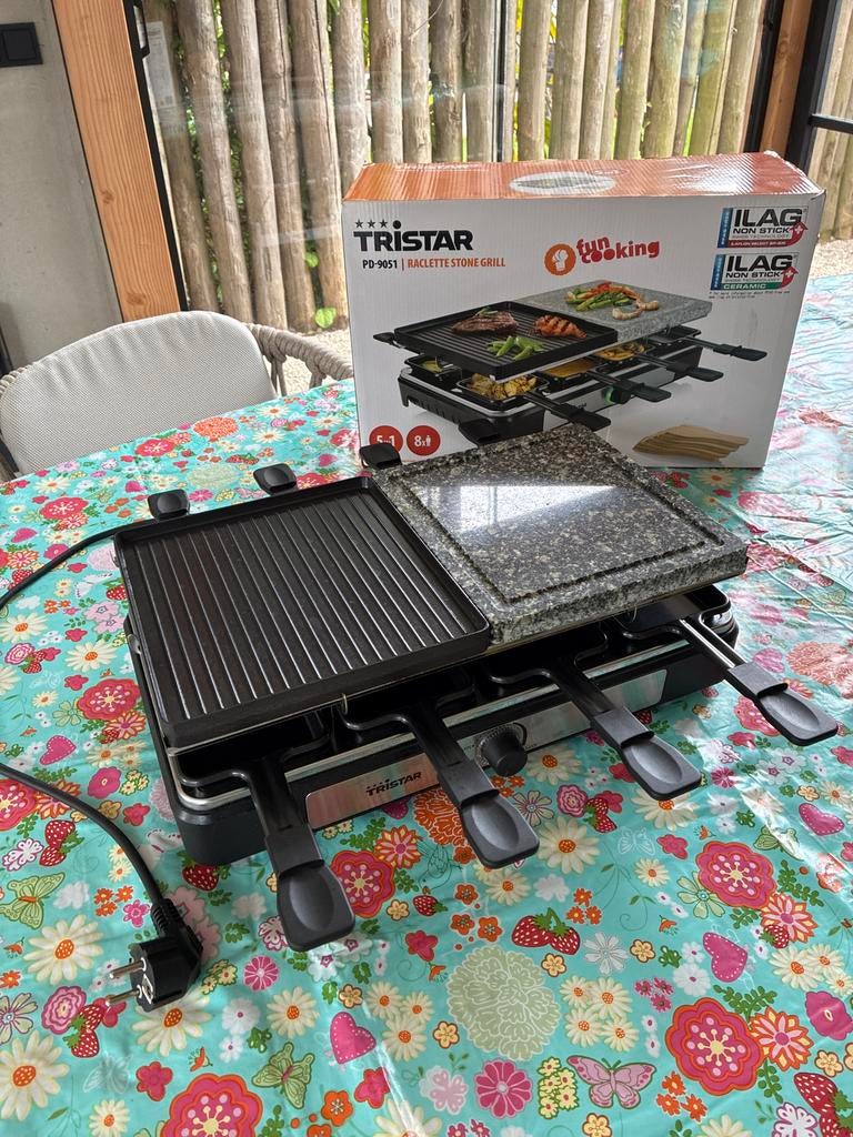 Tristar PD-9051 Raclette Stone Grill, Ophalen, Gebruikt, 8 personen of meer